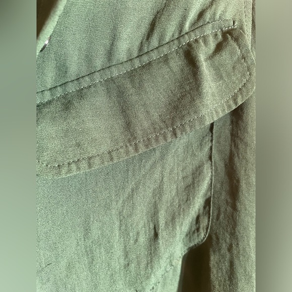 H&M Blouse 6 - Picture 5 of 6